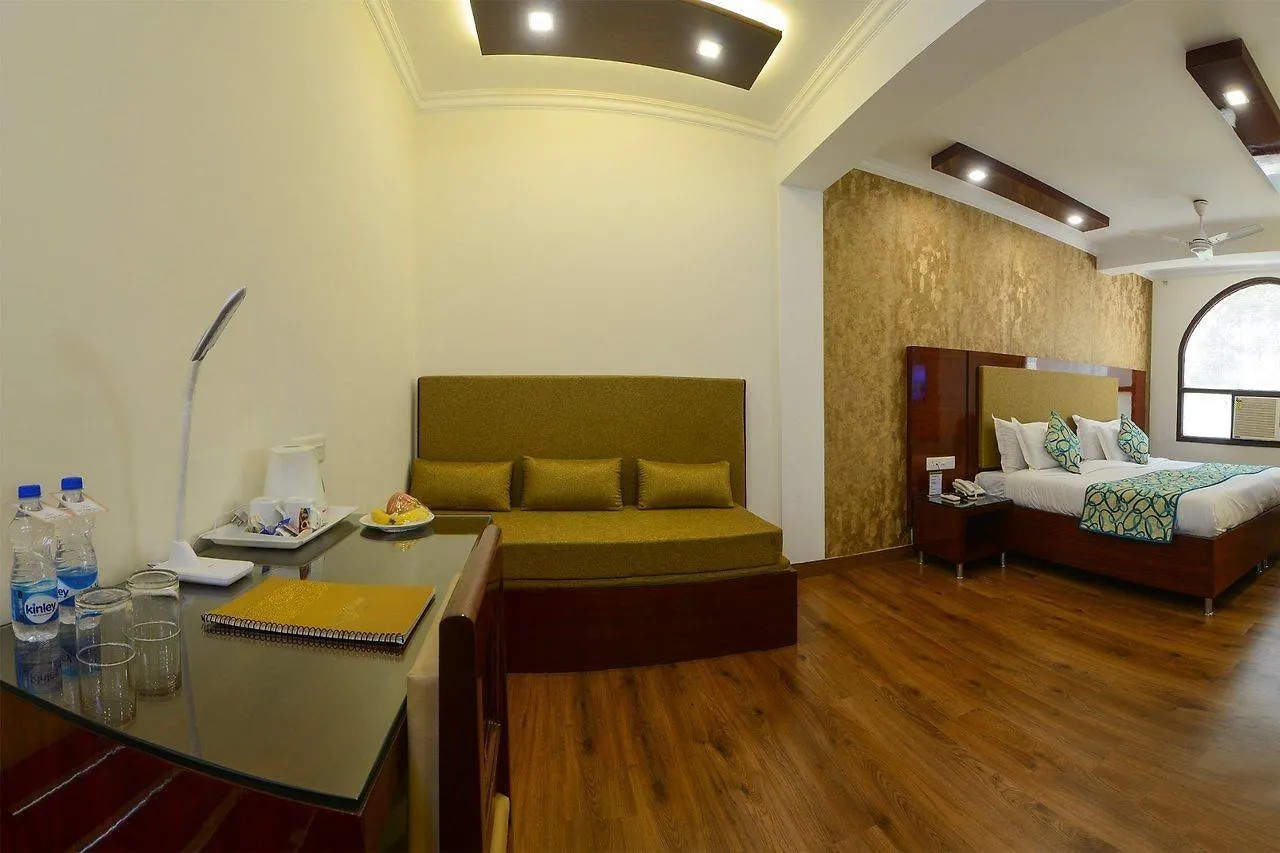 Hotel Pushp Villa Agra Taj East Gate 3*, Agra (Uttar Pradesh)