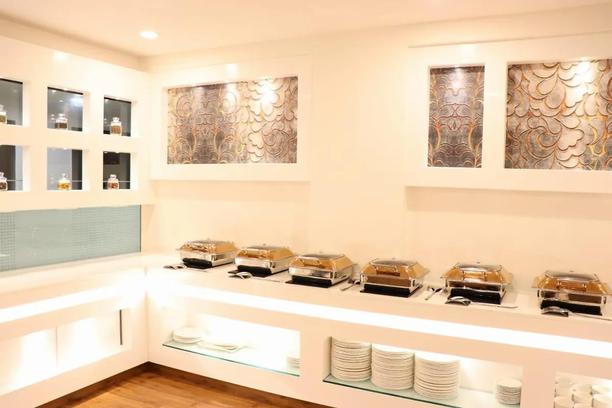 Hotel Pushp Villa Agra Taj East Gate 3*, Agra (Uttar Pradesh)